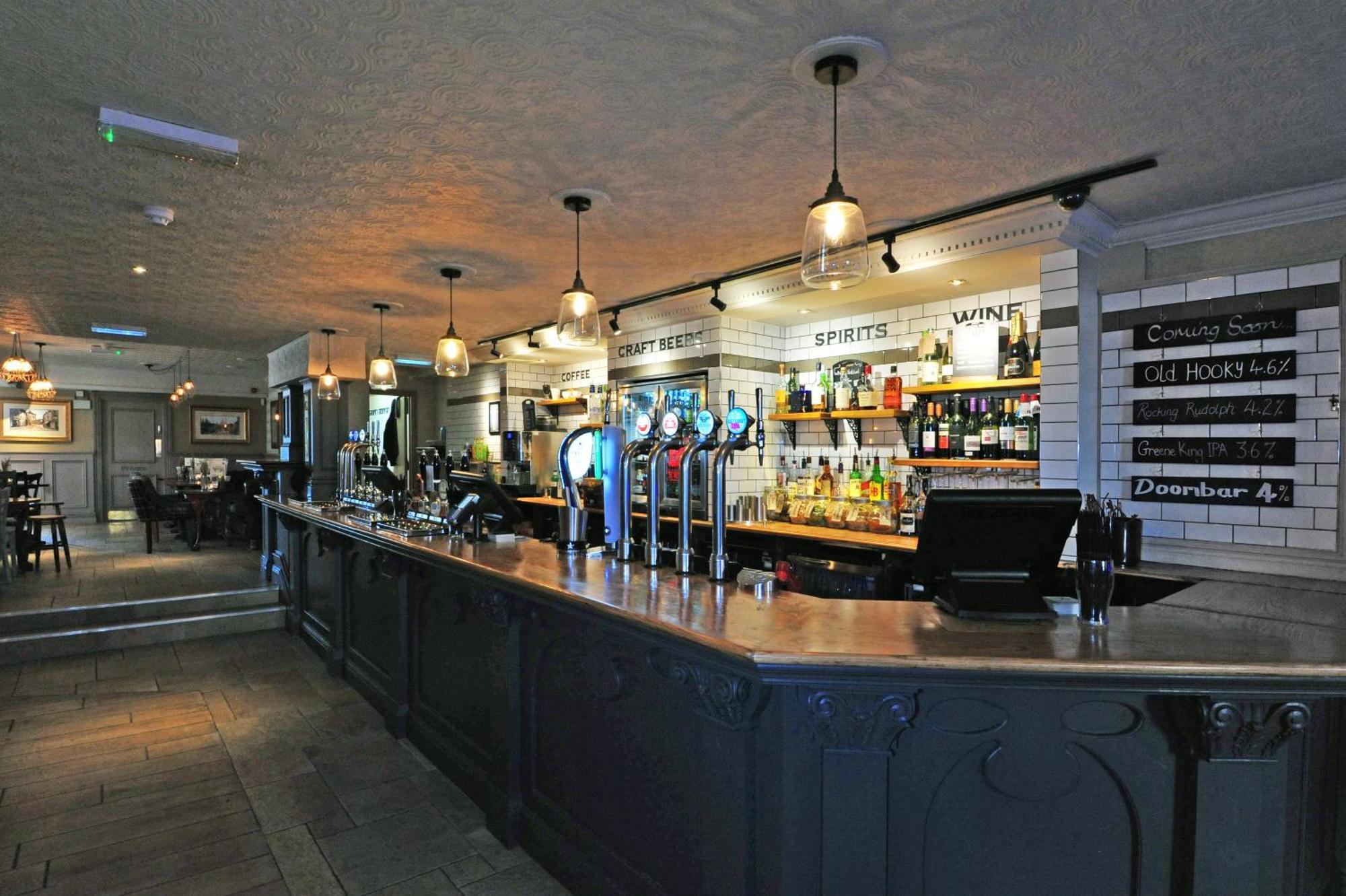 The White Hart Inn By Greene King Inns 白金汉 外观 照片